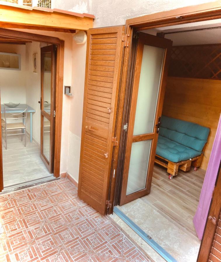 Casa Vacanza Gelsomino Cala Gonone Exteriör bild